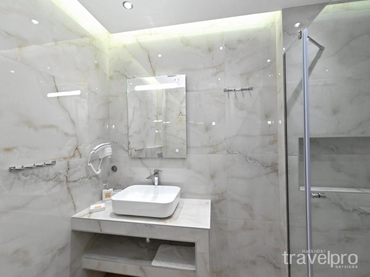 Sabbia Apartments Seafront By Rentalspro Services - Nea Moudania Halkidiki Εξωτερικό φωτογραφία