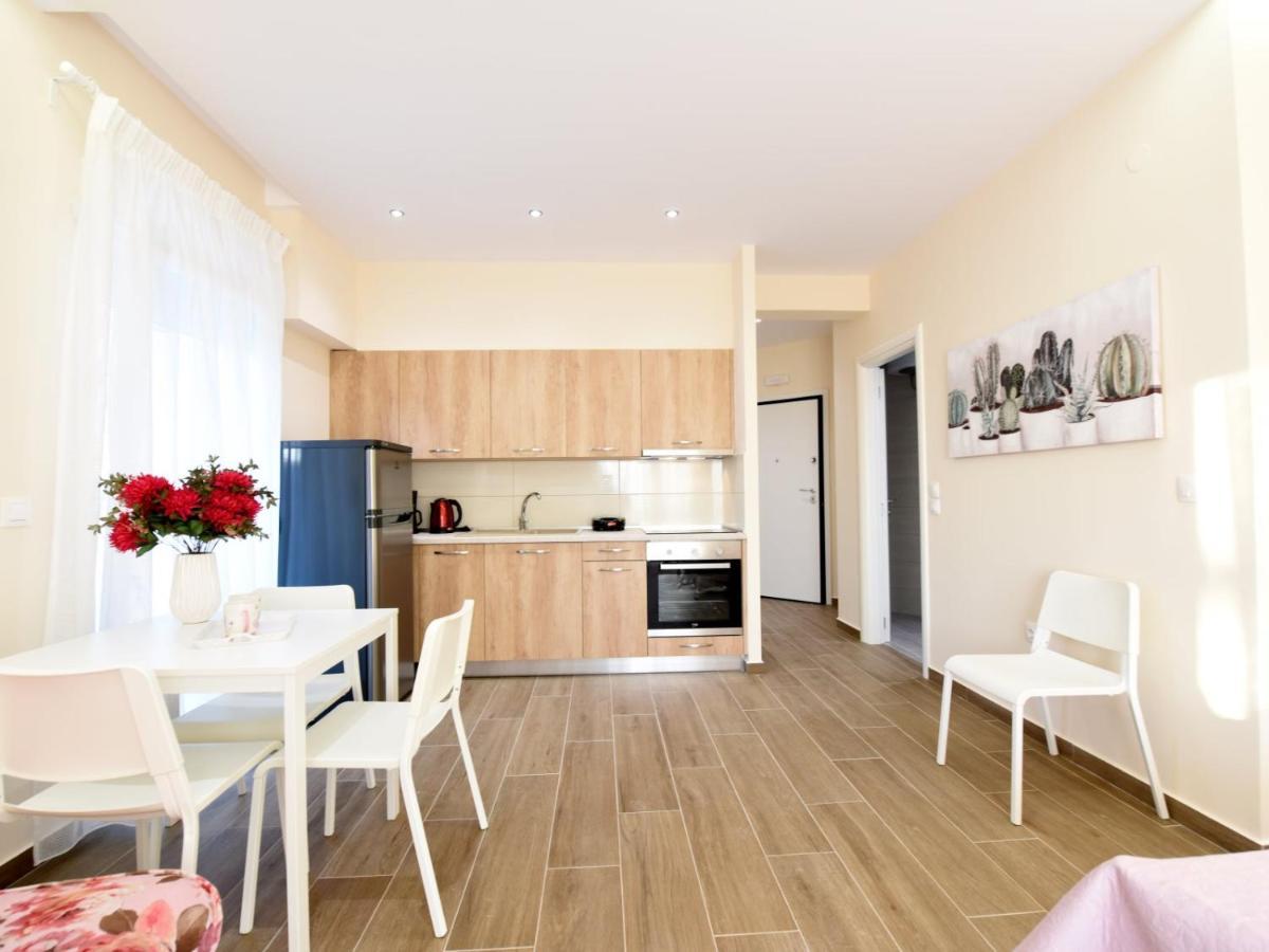 Sabbia Apartments Seafront By Rentalspro Services - Nea Moudania Halkidiki Εξωτερικό φωτογραφία